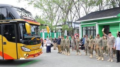 Diminta Fokus Ibadah, Pemkot Bontang Lepas Keberangkatan 152 Jemaah Haji